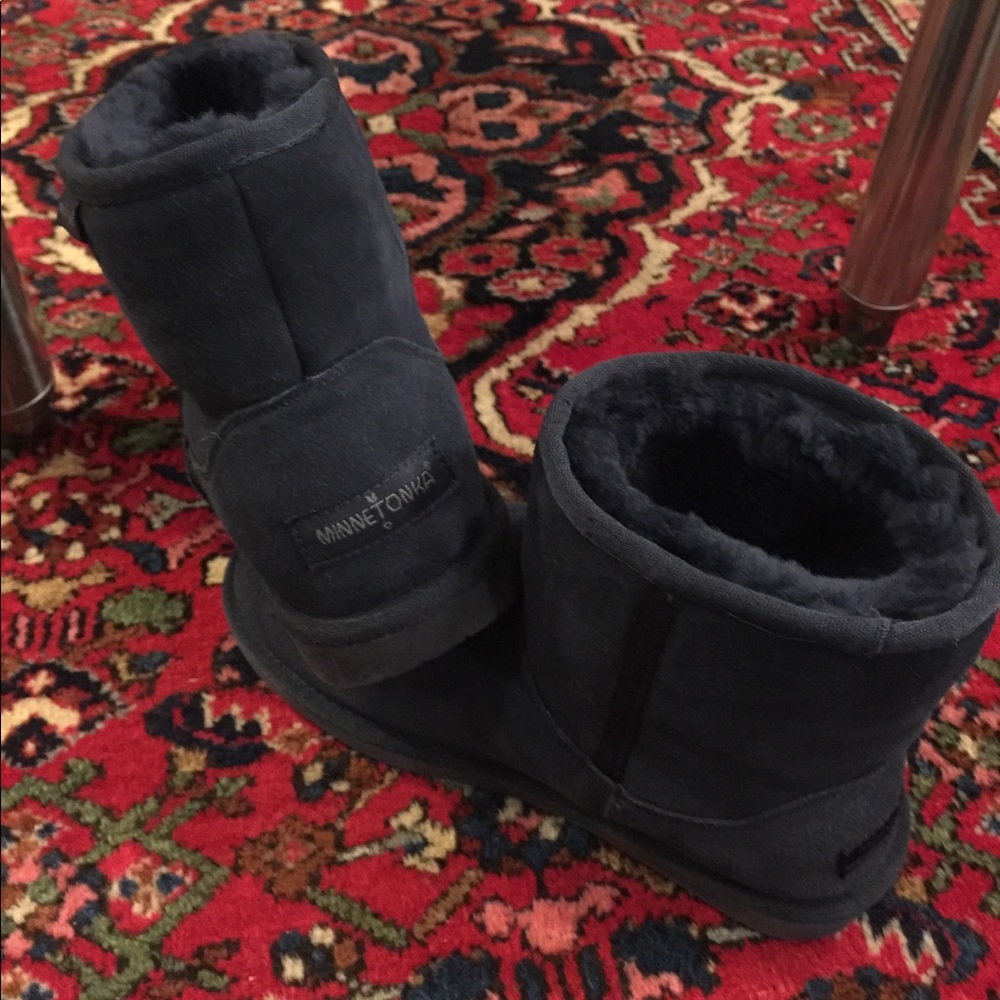 Minnetonka Shearling Booties